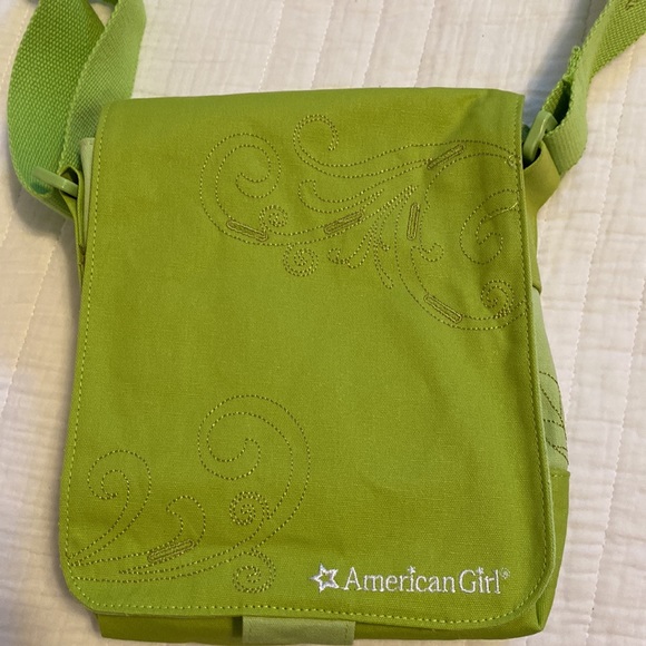 American Girl Crafts - Fun Fabric Bag - Picture 4 of 15